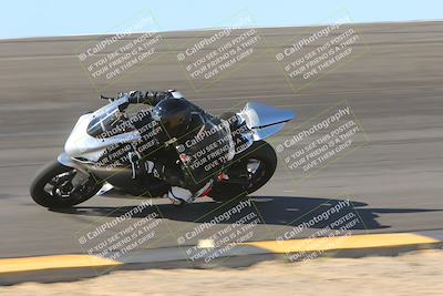 media/Nov-12-2023-SoCal Trackdays (Sun) [[5d1fba4e7d]]/Bowl (930am)/